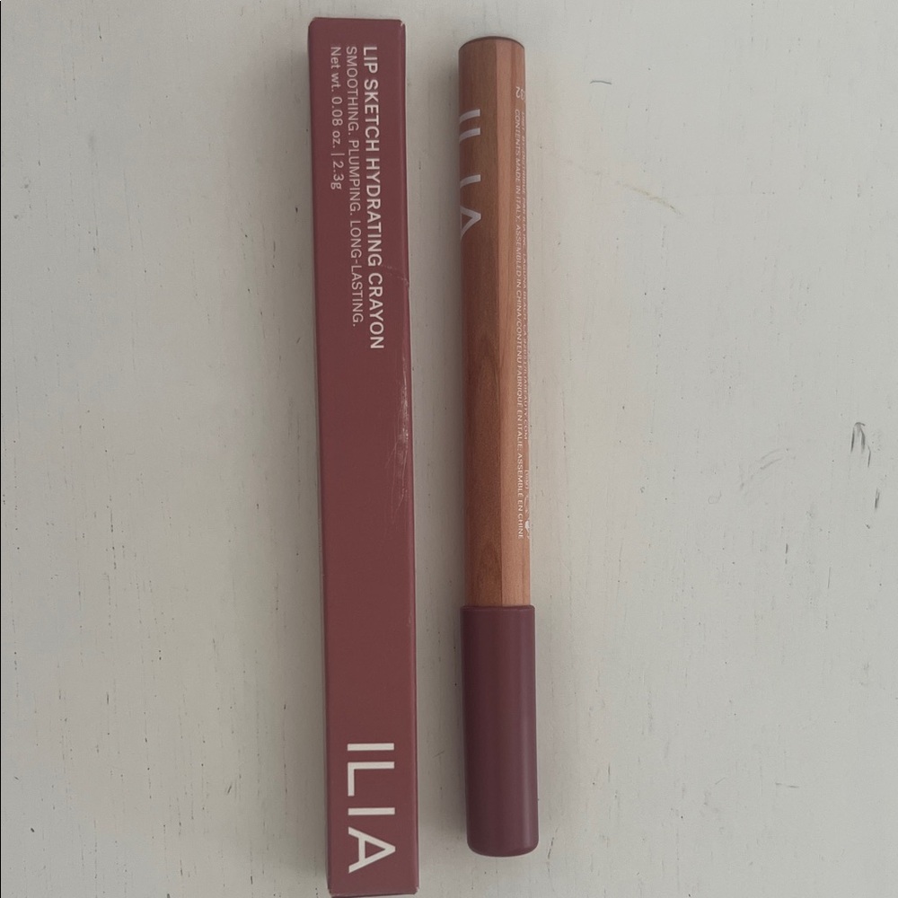 ILIA Lipstick Hydrating Crayon - color-Genre